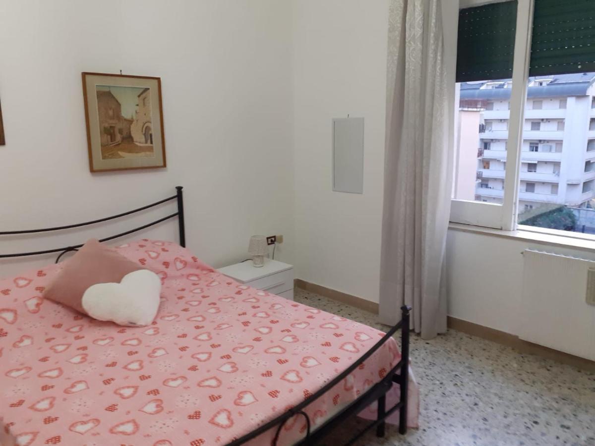 A Casa Di Adele Bed & Breakfast กาแซร์ตา ภายนอก รูปภาพ