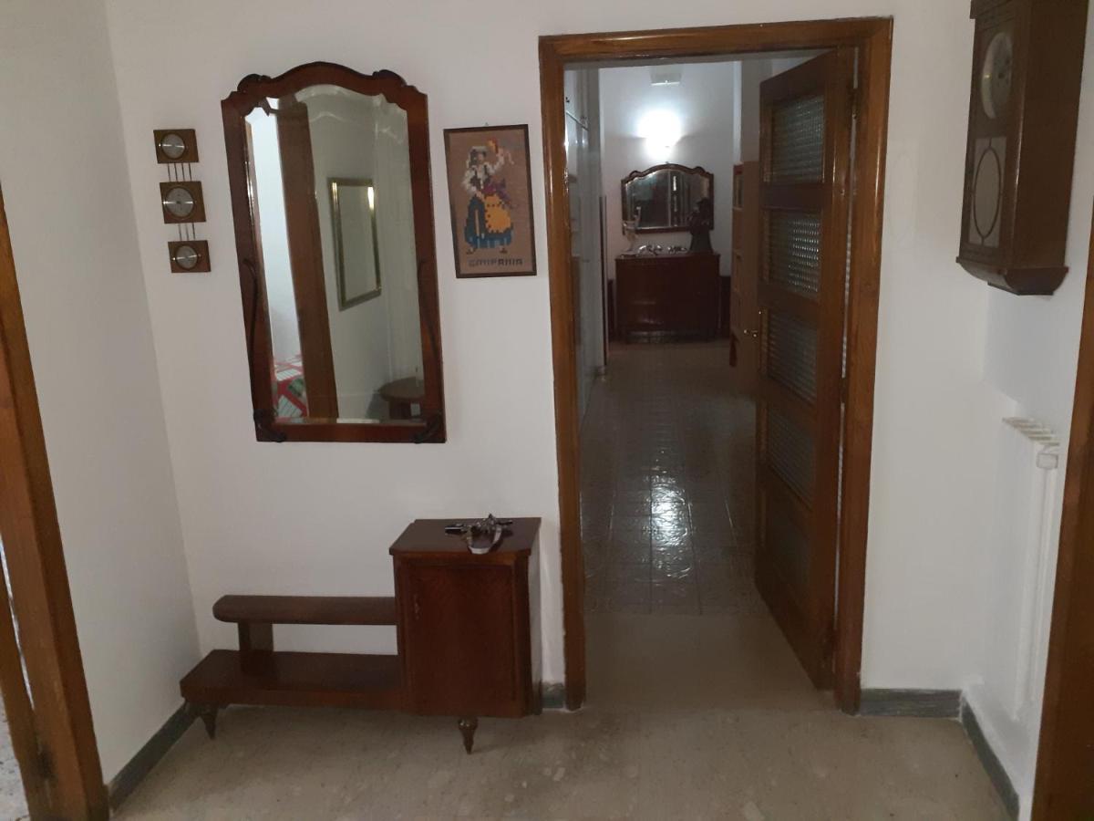 A Casa Di Adele Bed & Breakfast กาแซร์ตา ภายนอก รูปภาพ