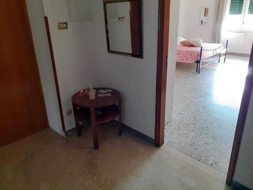 A Casa Di Adele Bed & Breakfast กาแซร์ตา ภายนอก รูปภาพ