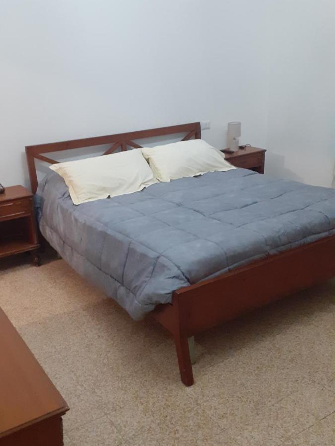 A Casa Di Adele Bed & Breakfast กาแซร์ตา ภายนอก รูปภาพ