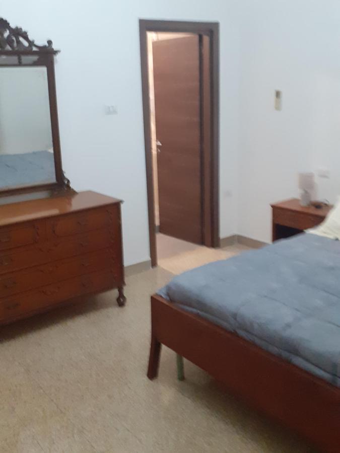 A Casa Di Adele Bed & Breakfast กาแซร์ตา ภายนอก รูปภาพ