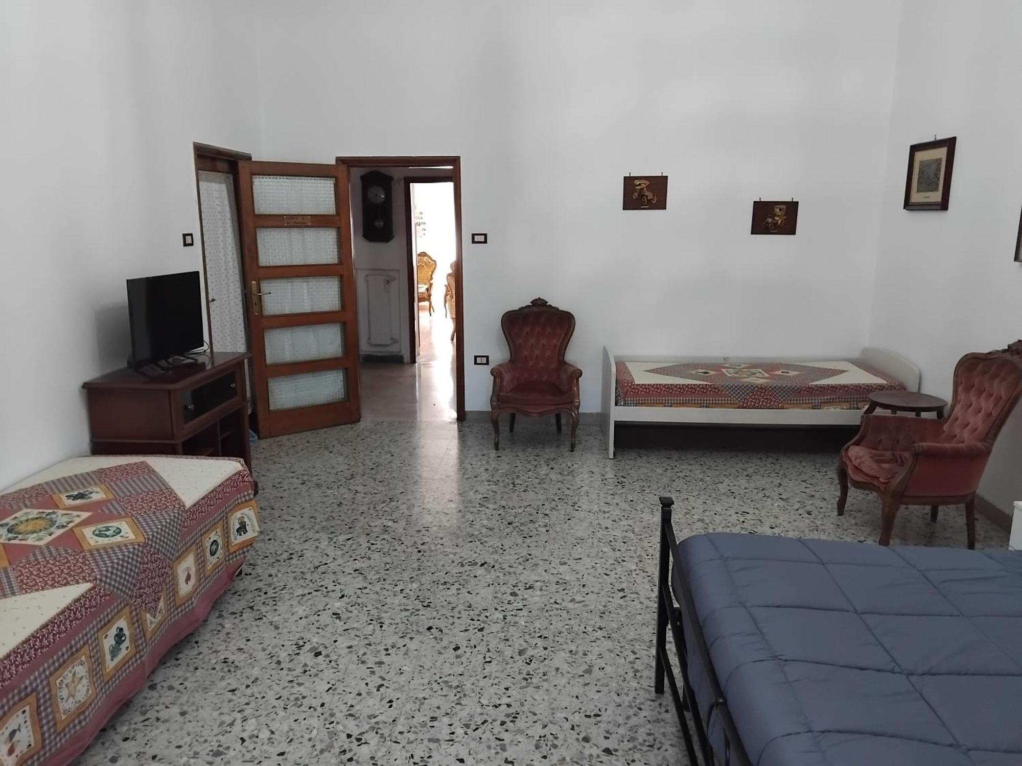 A Casa Di Adele Bed & Breakfast กาแซร์ตา ภายนอก รูปภาพ
